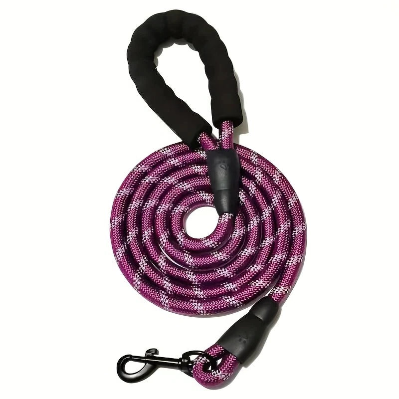 High-Visibility Dog Leash with Ergonomic Grip