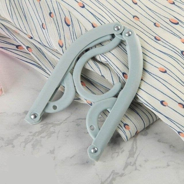 Portable Collapsible Garment Hanger for Travel