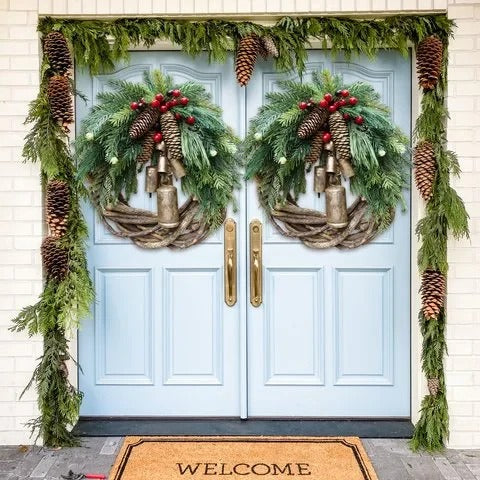 Chic Holiday Wreath with Handcrafted Vine and Dried Flowers