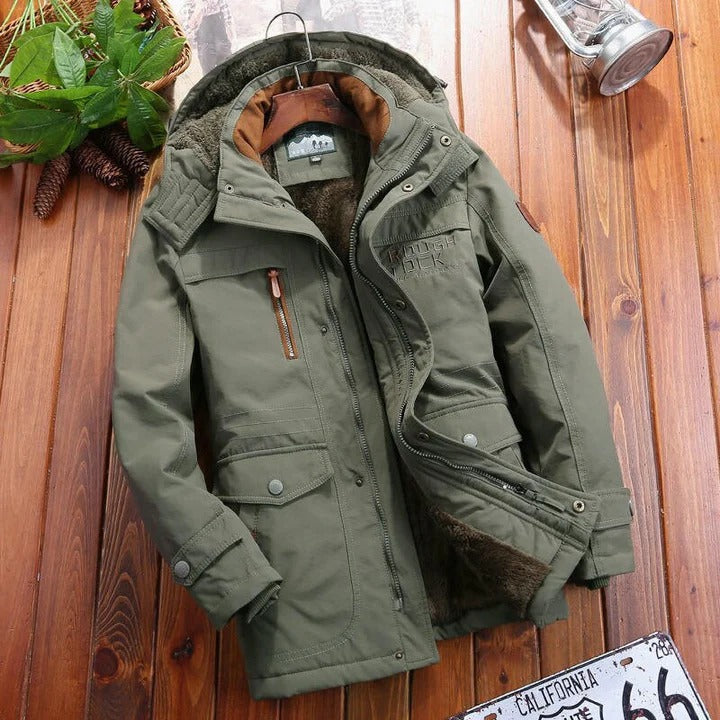 Men's Insulated Fleece Jacket with Secure Zipper Pockets
