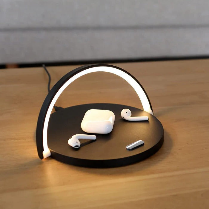 Smart Lamp with Wireless Charging and Adjustable Brightness