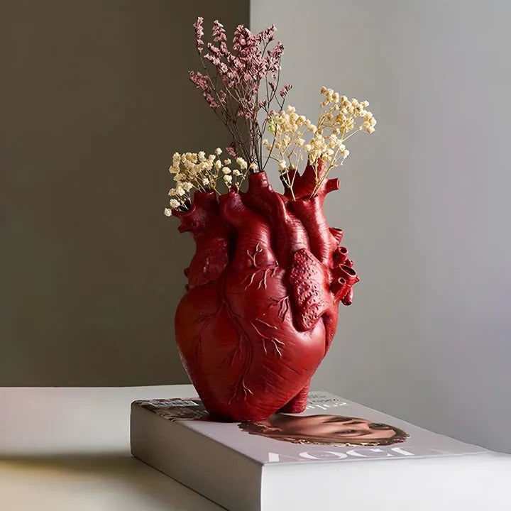 Charming Heart-Shaped Wooden Vase for Unique Floral Displays