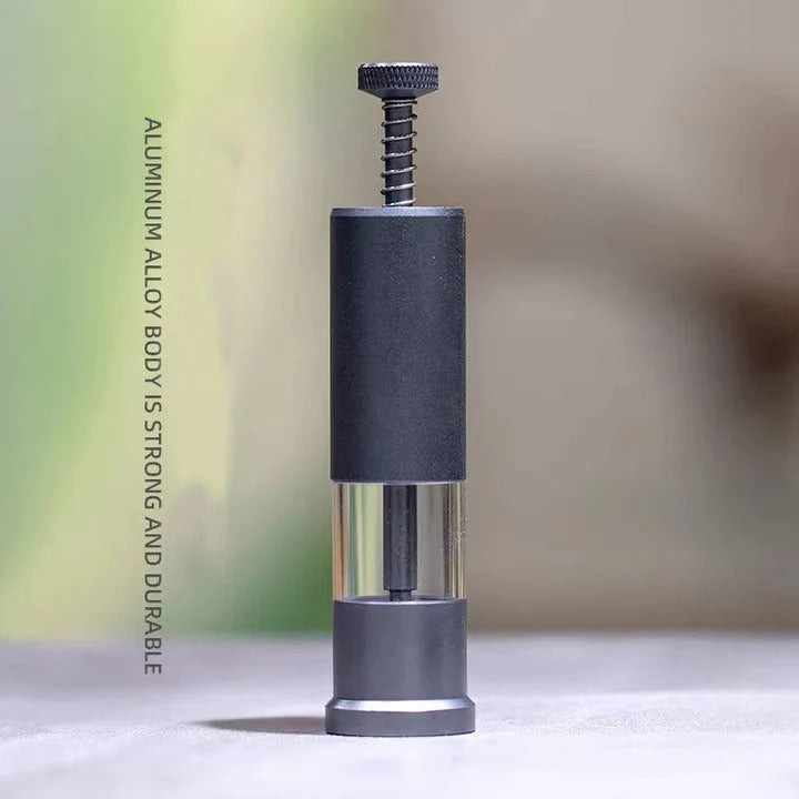 Precision Fish Feeder with Space-Saving Design
