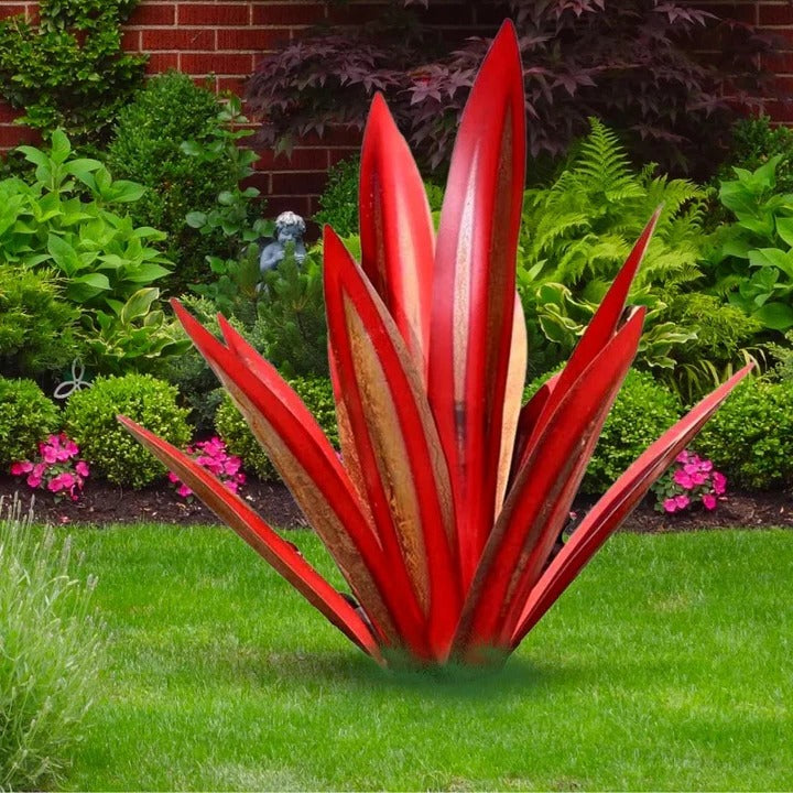 Elegant Metal Agave-Inspired Garden Sculpture for Home & Patio