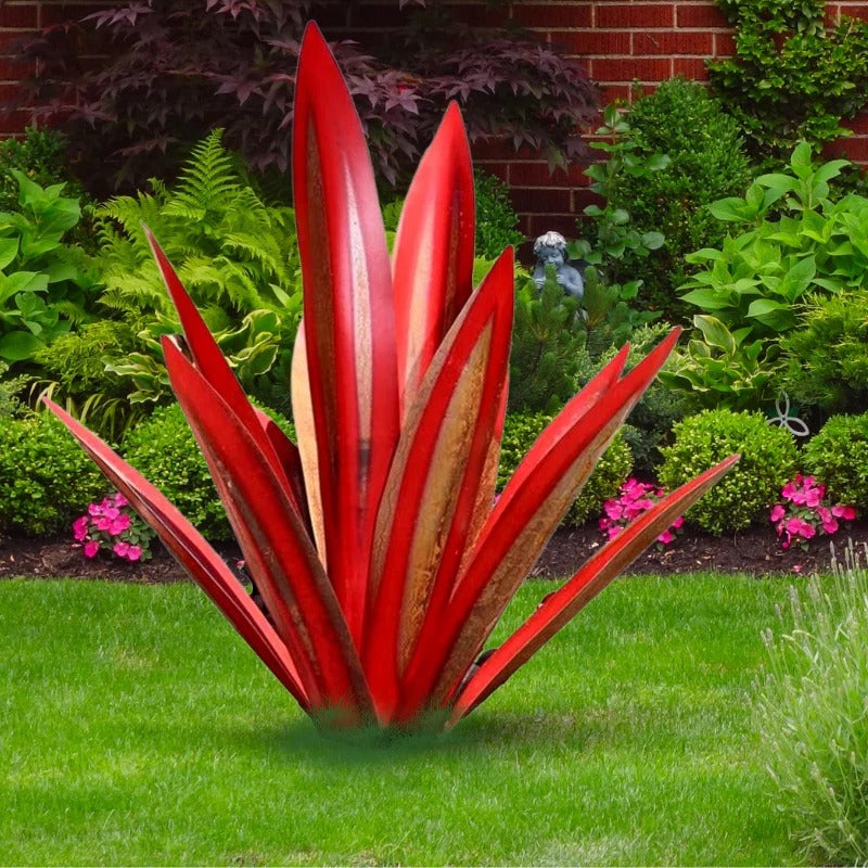 Rustic Metal Agave Plant for Indoor and Outdoor Decor