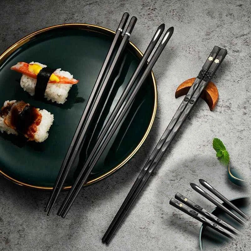 Eco-Friendly Chopstick Set – 5 Pairs with Textured Grip