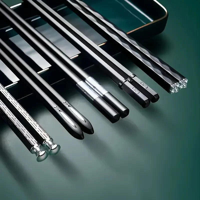 Eco-Friendly Chopstick Set – 5 Pairs with Textured Grip