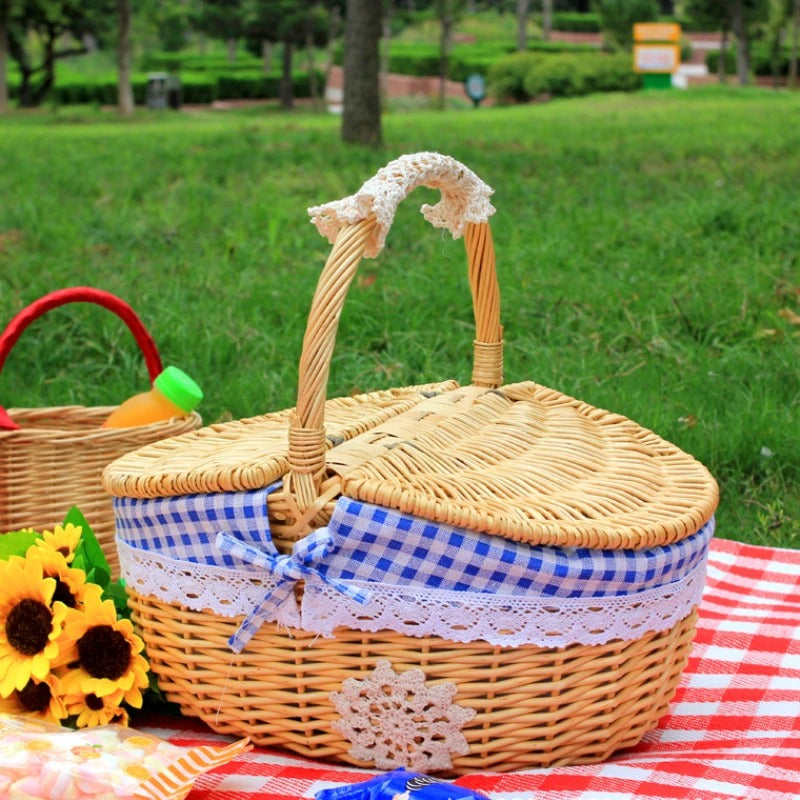 Natural Fiber Picnic Baskets
