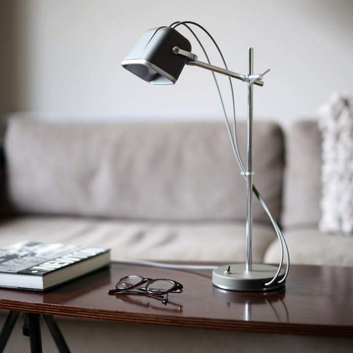Aluminium Desk Lamp | Taavita