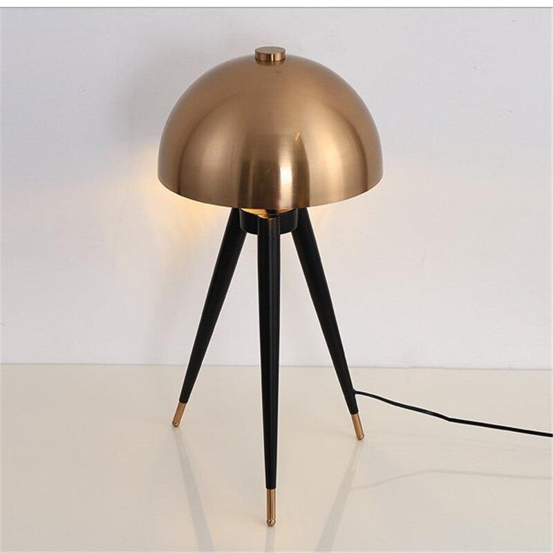 Taavita modern floor lamp | Taavita with mushroom-shaped shade