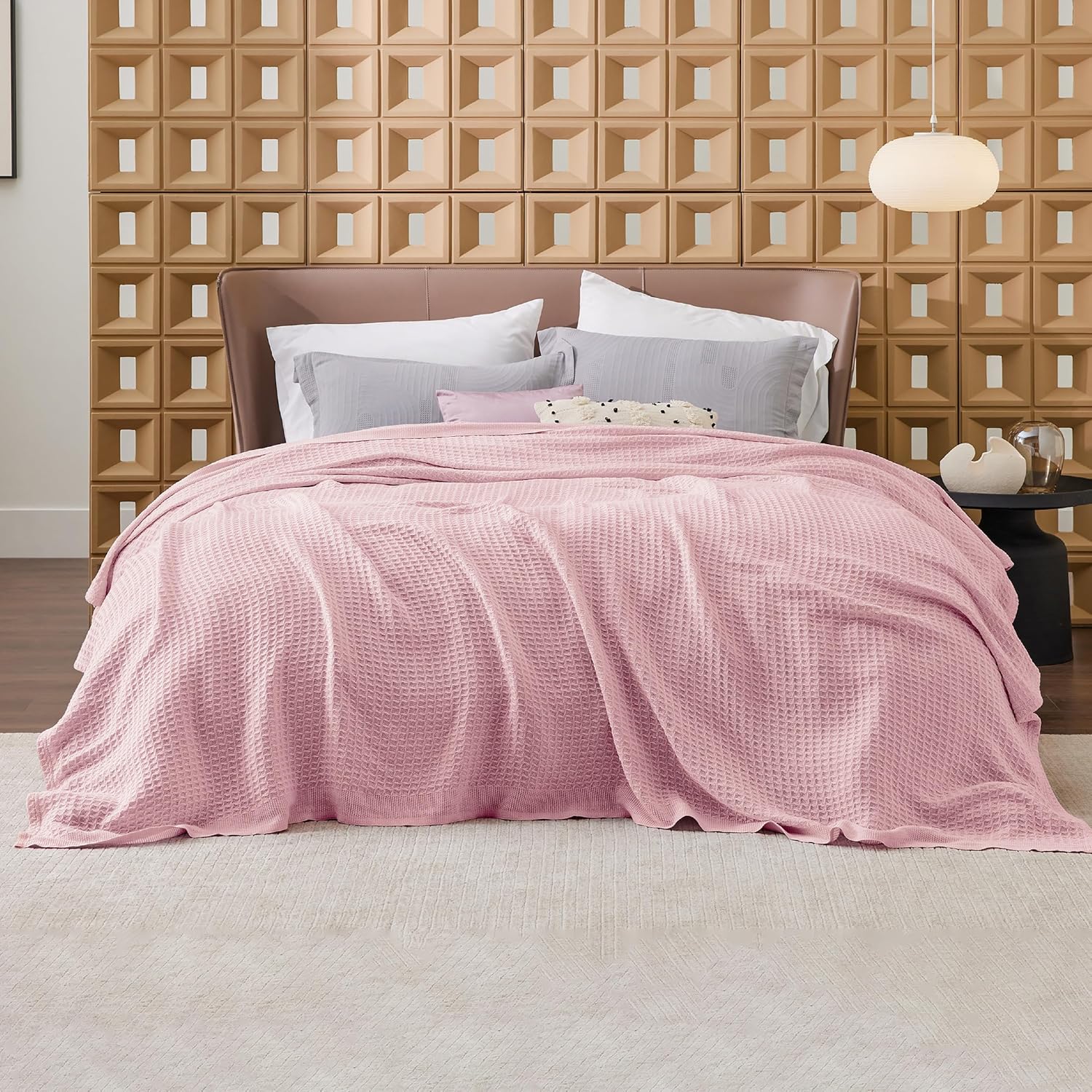 Queen Blanket Made of 100% Cotton with Cooling Waffle Weave for Summer