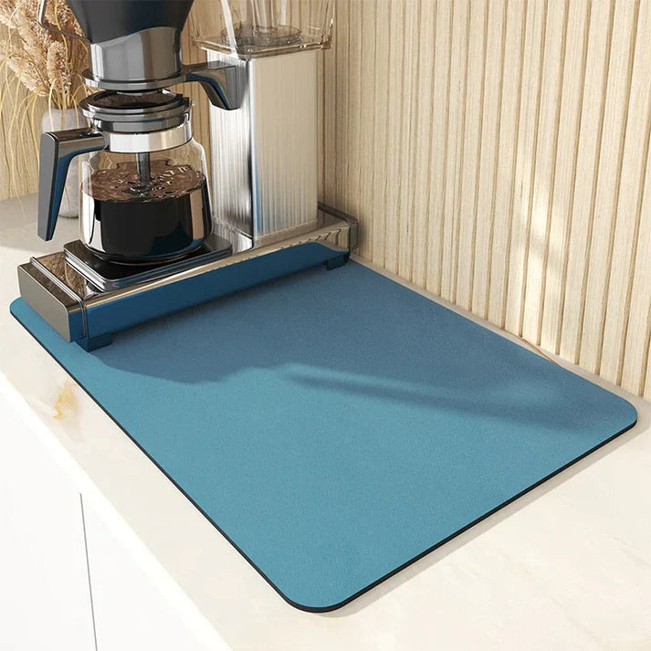 Kitchen Drip Mat – Absorbent Surface for Dry Work