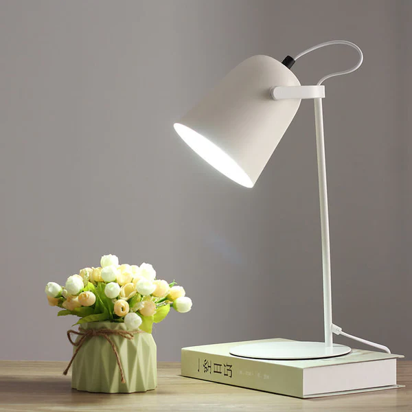Creative Table Lamp in Iron Bucket Design with Nordic Macaron Colors