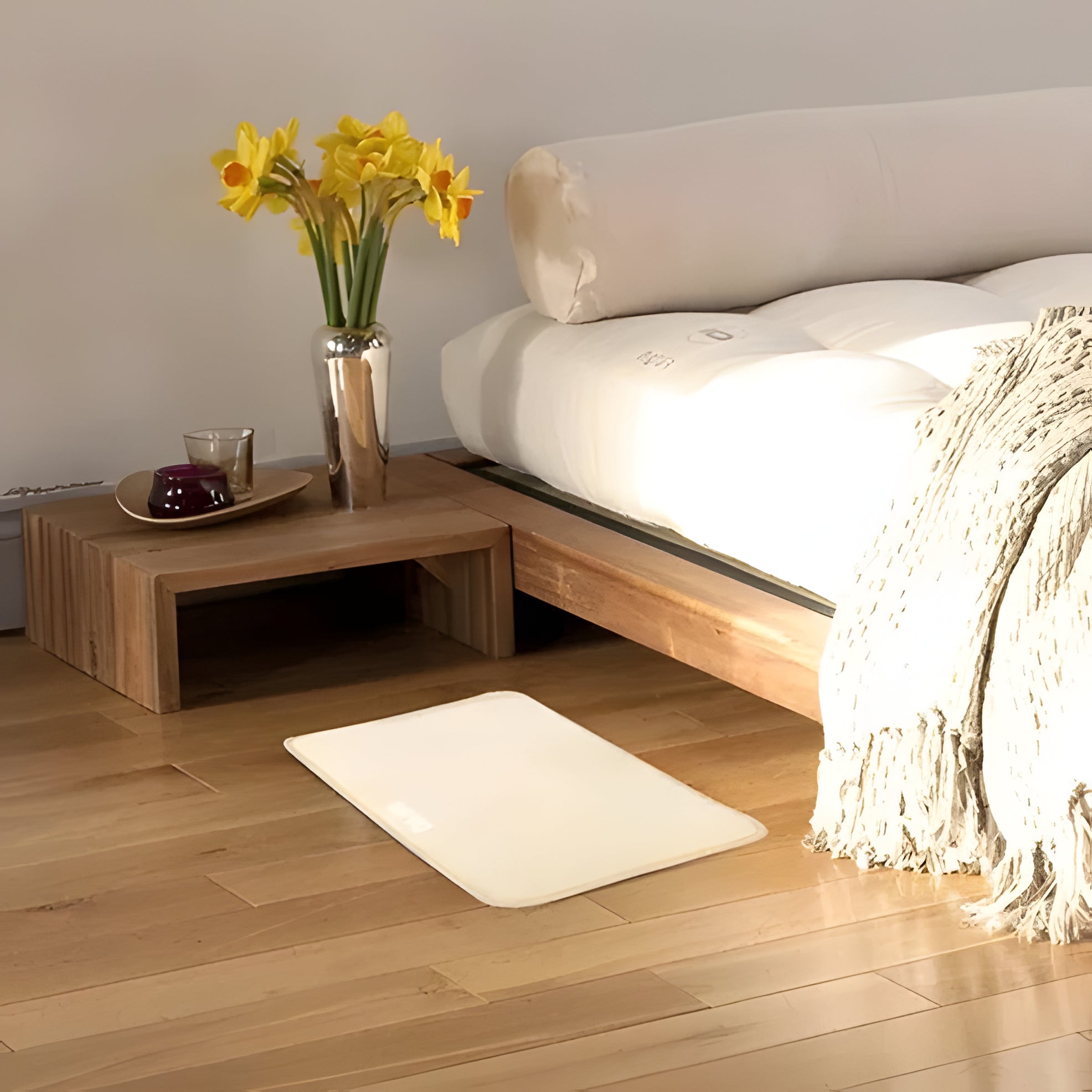 Soft Carpet Alarm Clock for Deep Sleepers | Stylish Home Decor Rug