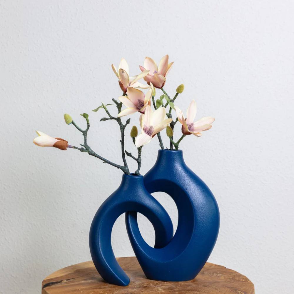Artisan Woven Floral Vase for Stunning Arrangements