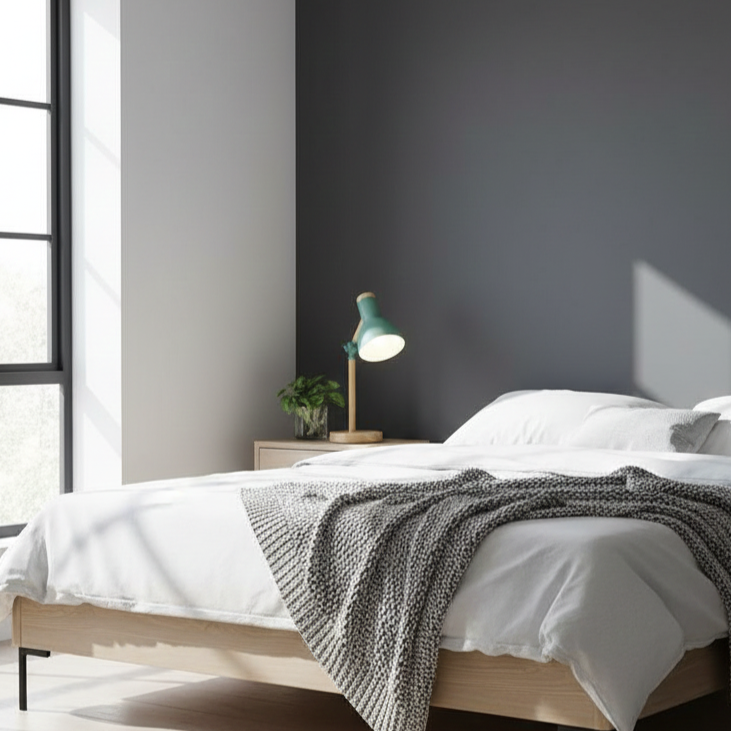 Contemporary Adjustable Desk Lamp in Scandinavian Style