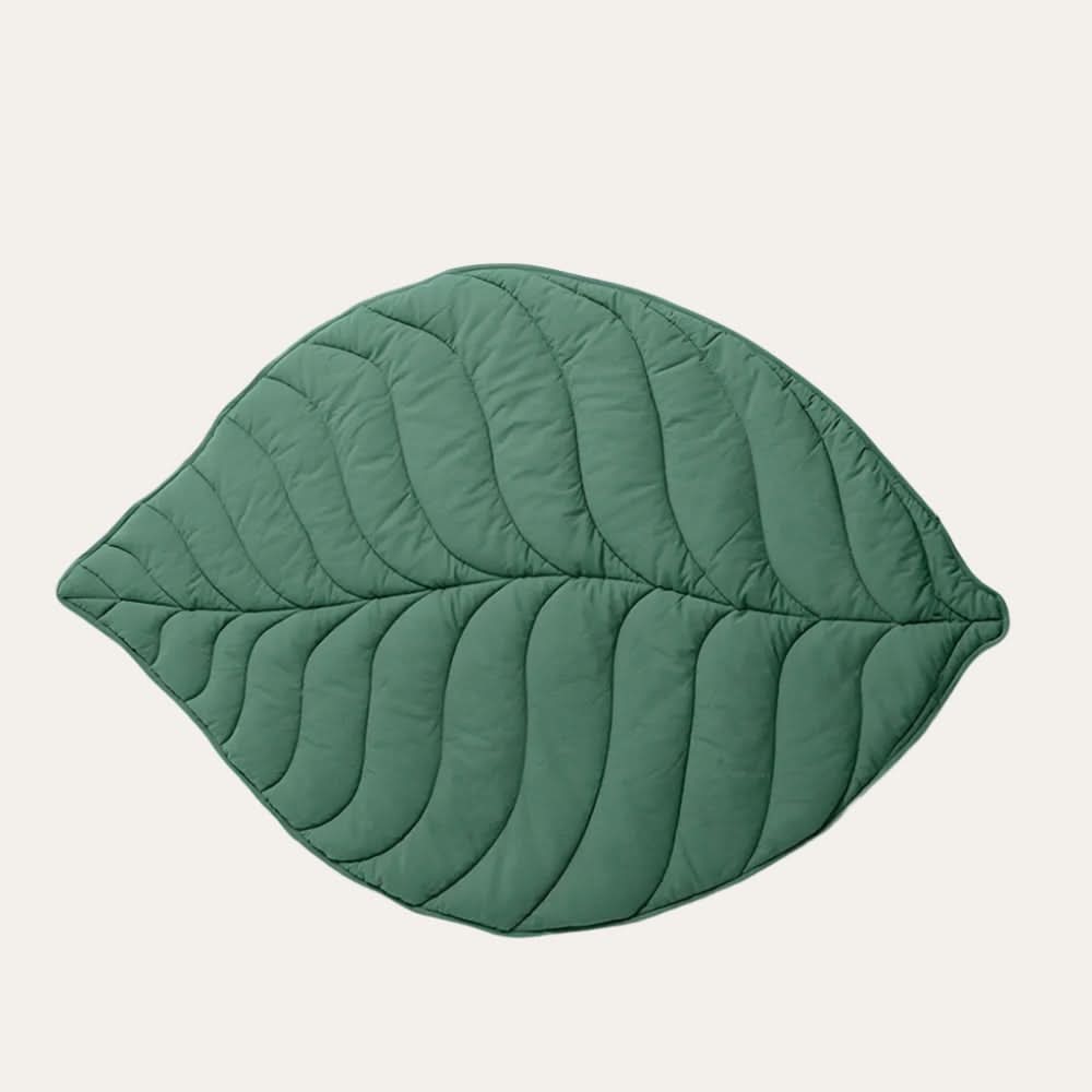 CozyLeaf Pet Blanket: Plush and Stylish Comfort for Dogs