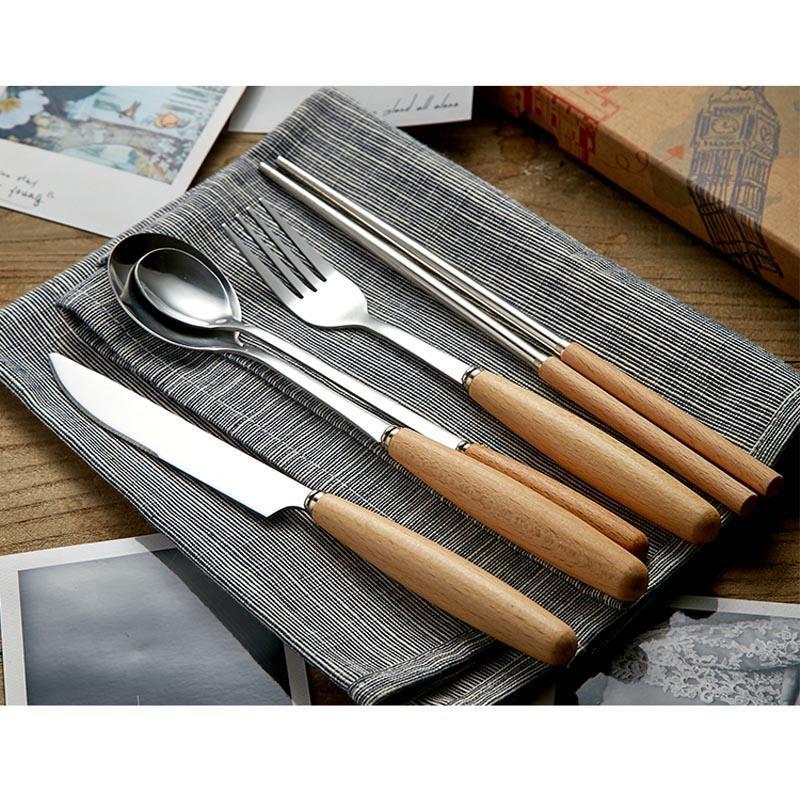 Taavita Cutlery Set - Premium 5-Piece Scandinavian Design Set with Wooden Handles