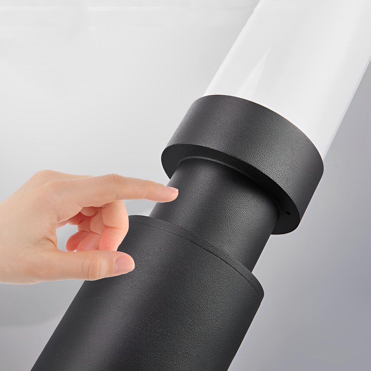Sleek LED Garden Post Light | Weather-Resistant Aluminum Lamp