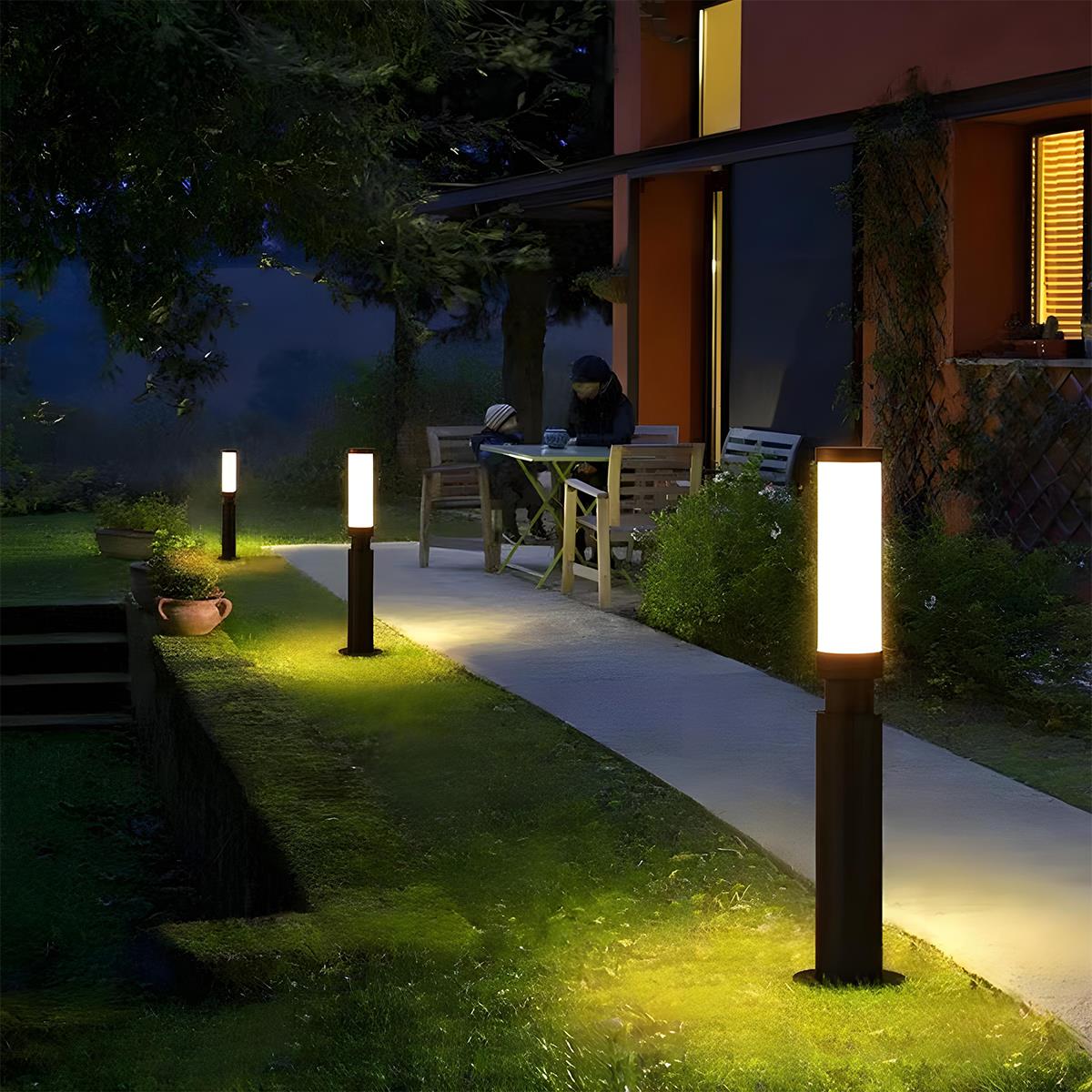 Sleek LED Garden Post Light | Weather-Resistant Aluminum Lamp